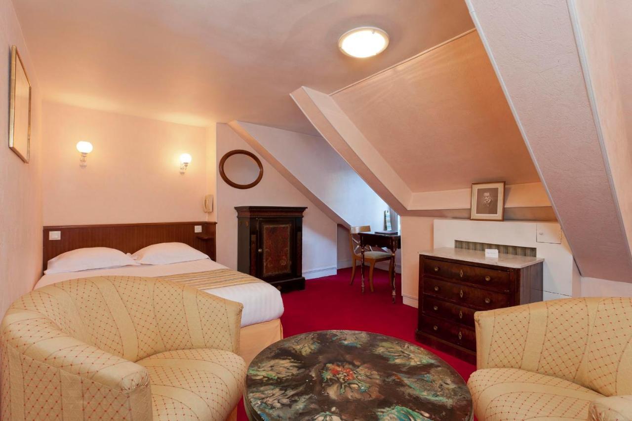 Hotel Du Quai Voltaire Paris Phòng bức ảnh